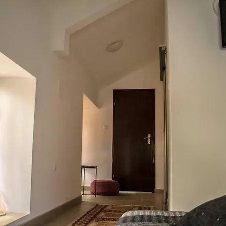 Monna1 Lägenhet Mostar